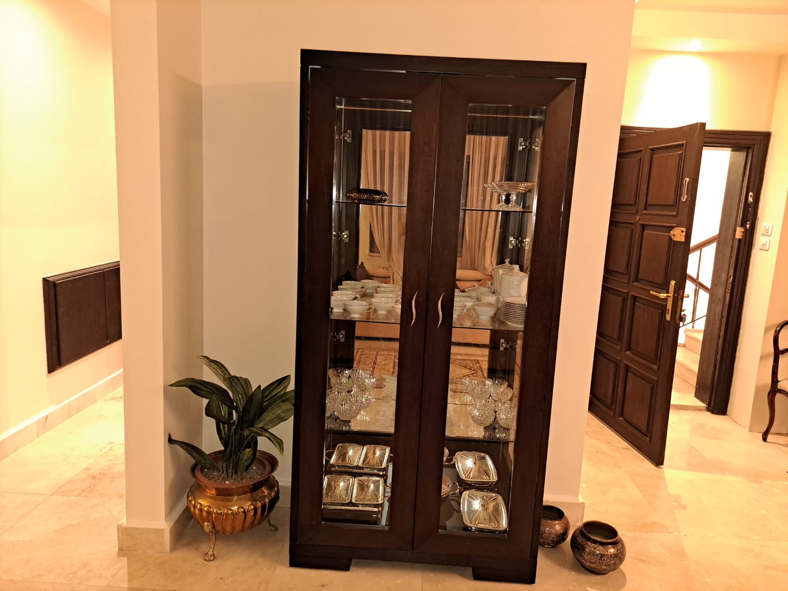 A fourth-floor apartment with a roof, available for rent or sale in Abdoun. - Property Image 4